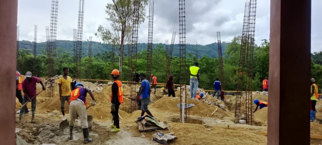 Construction work among reinforced column cages